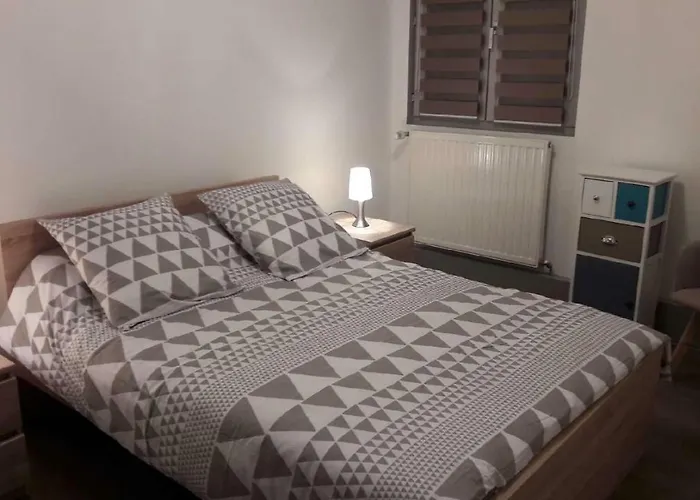 La Grenouillere Apartment